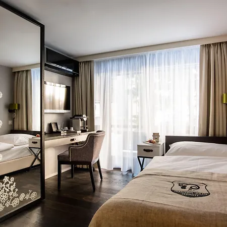 Ξενοδοχείο Wellness Alpenhof Ζερμάτ