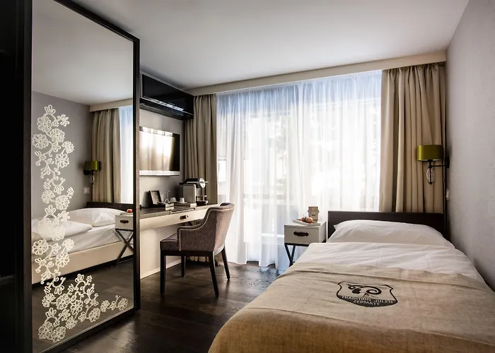 ホテル ウェルネス アルペンホフ ツェルマット