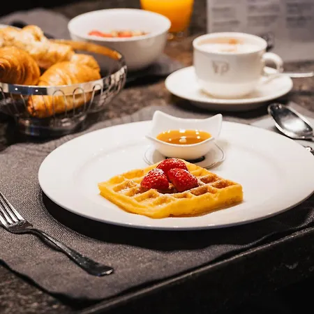 Wellness Alpenhof 4* צרמט